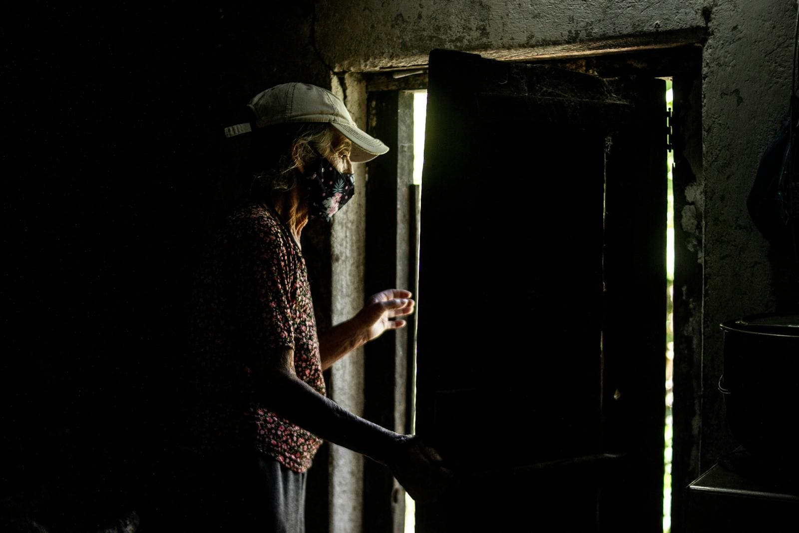 Weglauftendenz bei Demenz: Sicherheit zuhause schaffen.